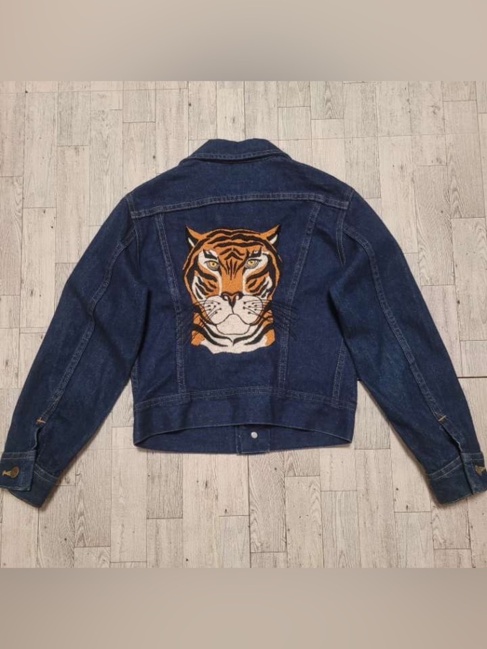 Vintage Girls LEE Tiger Type 3 Dark Wash Denim Jean Jacket Size 12 USA Made